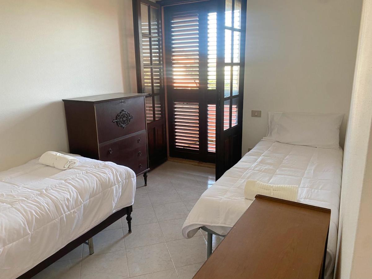 Lovely Home 5 Min Walk To The Beach, 3 Bedrooms Ample Outdoor Relax And Wifi Капітана Екстер'єр фото